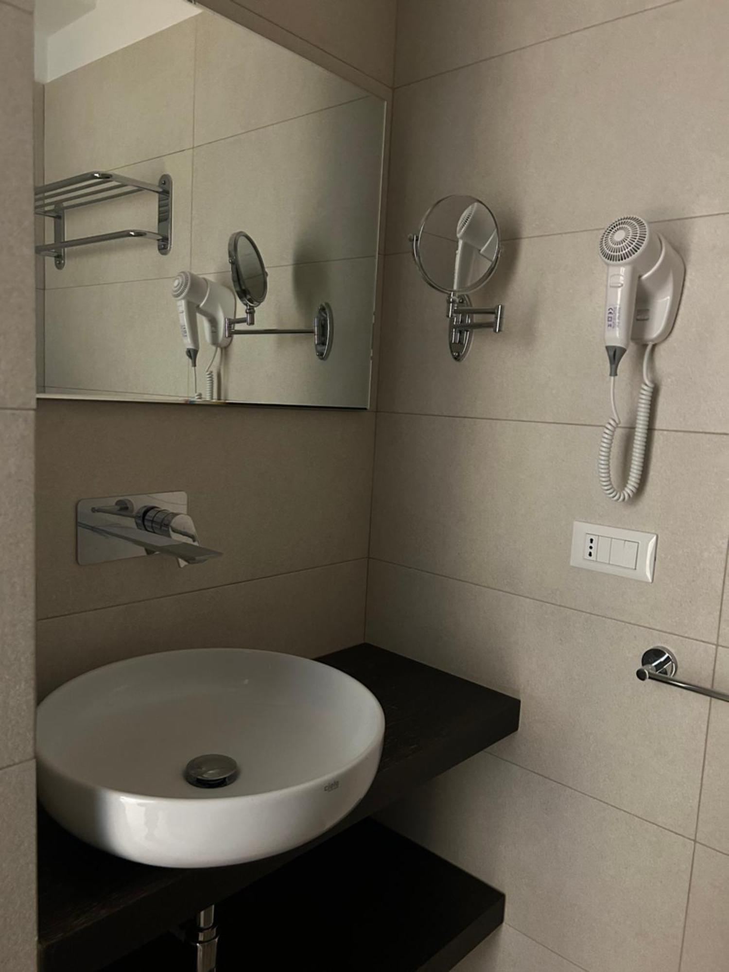 Tuile 34 Bed & Breakfast Lecce Luaran gambar