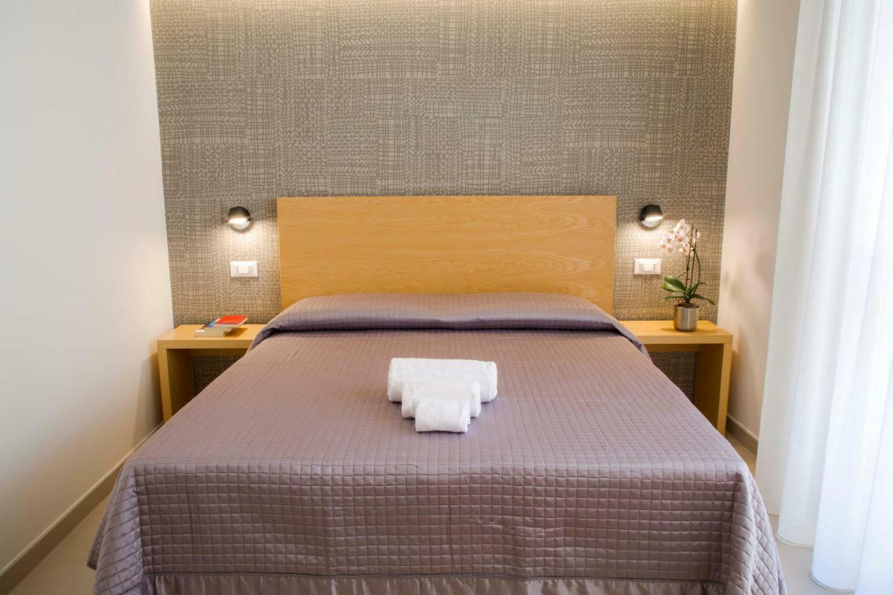 Tuile 34 Bed & Breakfast Lecce Luaran gambar