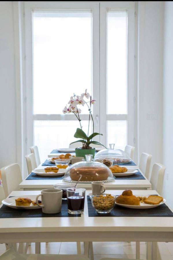 Tuile 34 Bed & Breakfast Lecce Luaran gambar