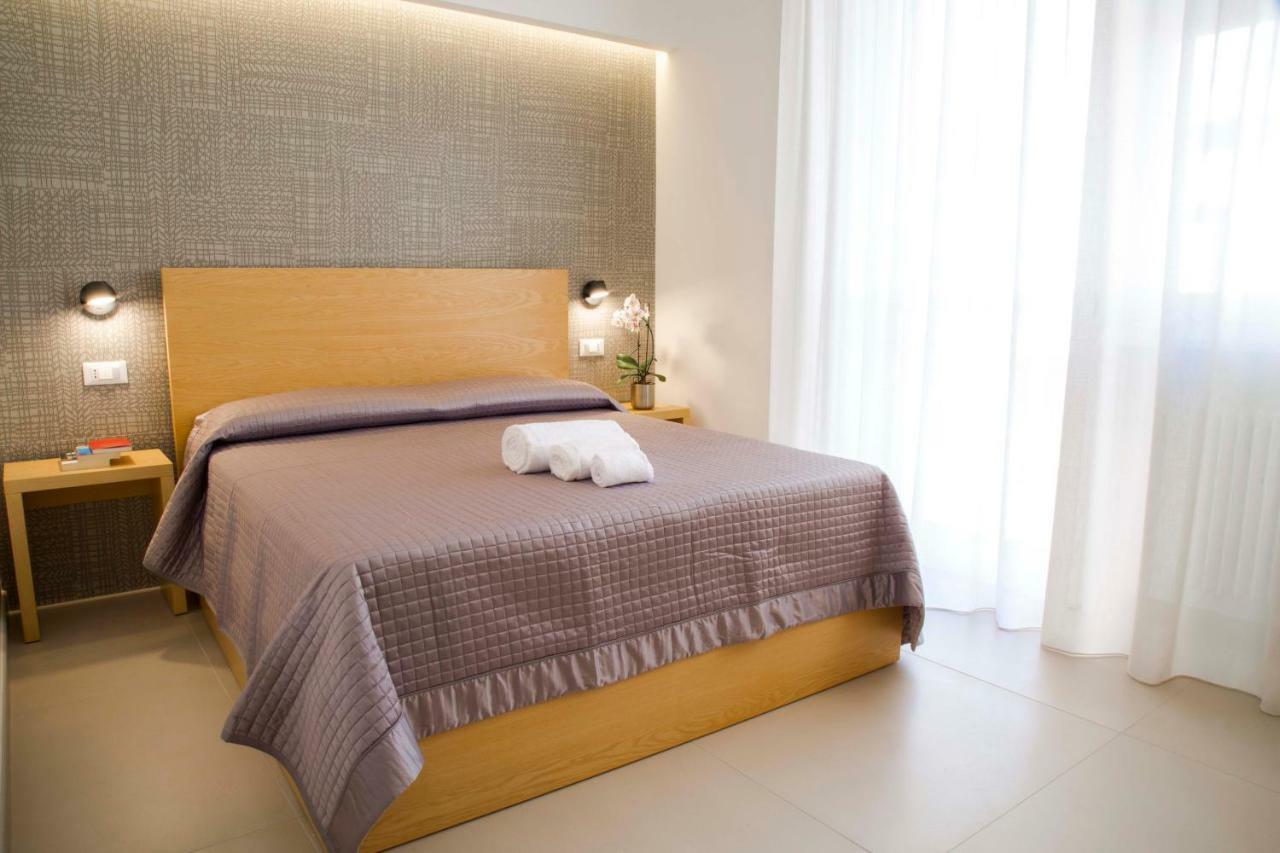 Tuile 34 Bed & Breakfast Lecce Luaran gambar